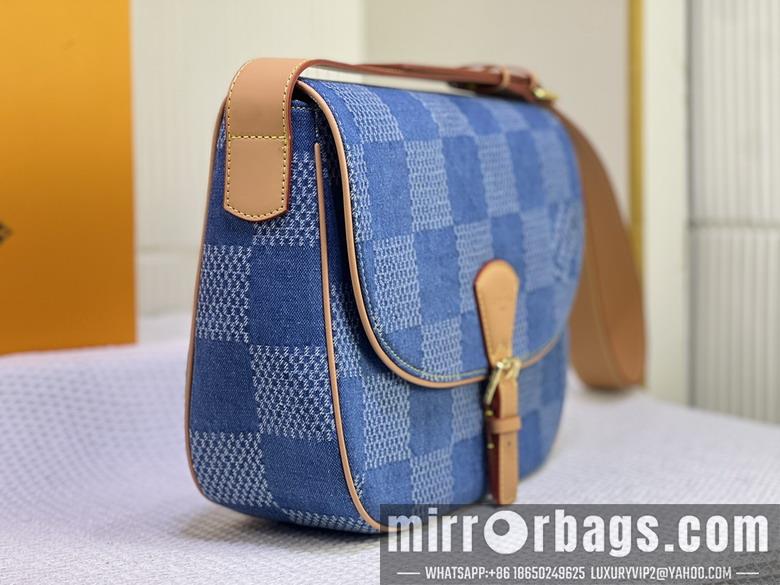 1:1 Louis Vuitton Bags Montsouris N40743 35x29x12cm ss