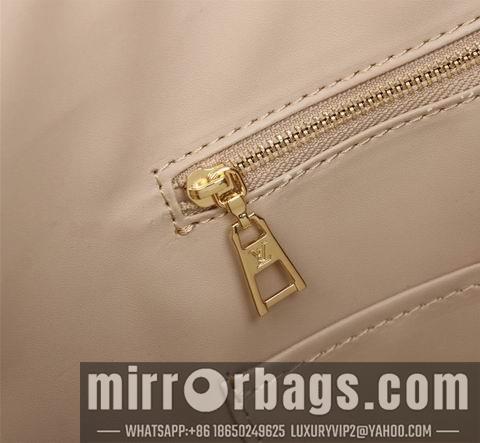 1:1 Louis Vuitton Bags BCM44522