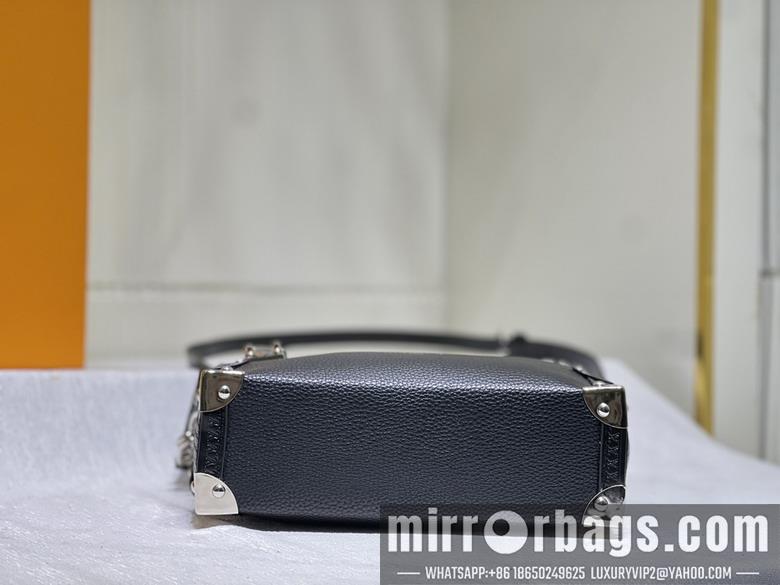 1:1 Louis Vuitton Bags Side Trunk M46358 21x14x6cm ss1