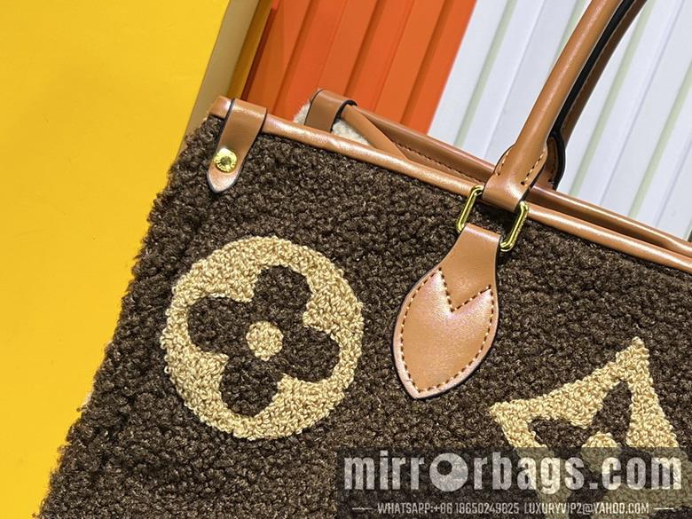 1:1 Louis Vuitton Bags On M45039 33x27x14cm ss3