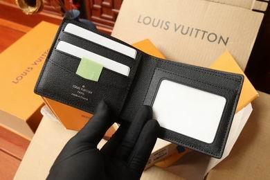 1:1 Louis Vuitton Bags M64002 11X9X2cm XM 3colour