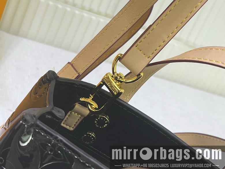 1:1 Louis Vuitton Bags Reade M24144 22x16.5x11cm ss1