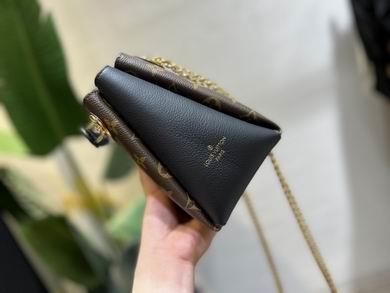 1:1 Louis Vuitton Bags M43777 24X17X11cm XM 3colour