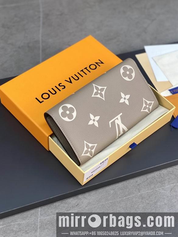 1:1 Louis Vuitton Bags M81049 19.5X10.5X2.5cm YG 2colour