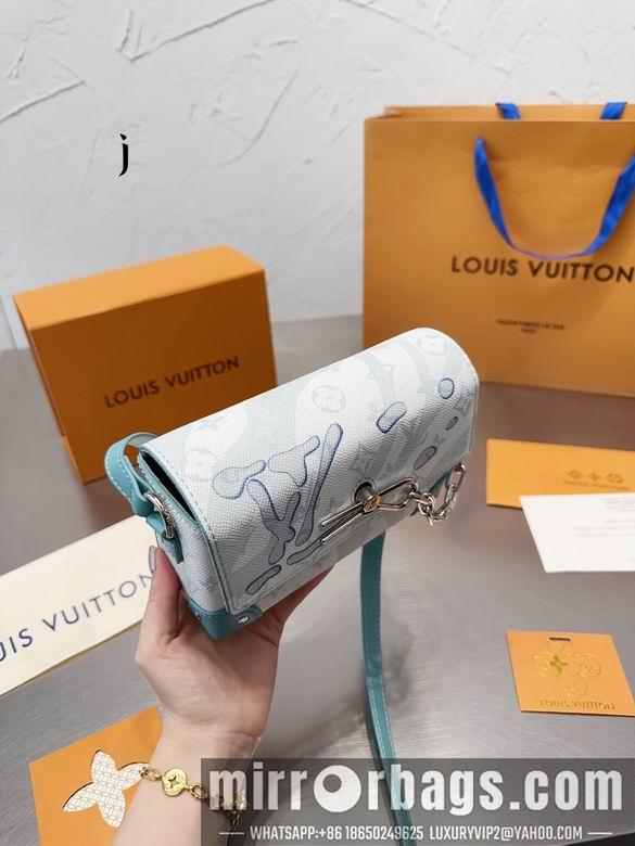 1:1 Louis Vuitton Bags 17cm 060124 DN