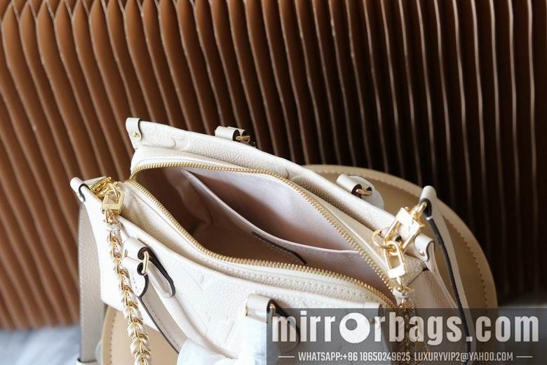 1:1 Louis Vuitton Bags M23698 25X13X10cm