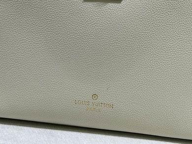 1:1 Louis Vuitton Bags Lock M22311 24.5x19x10.5cm ss