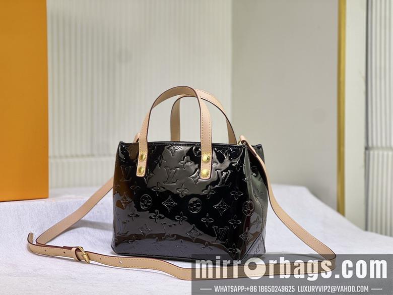 1:1 Louis Vuitton Bags Reade M24144 22x16.5x11cm ss1