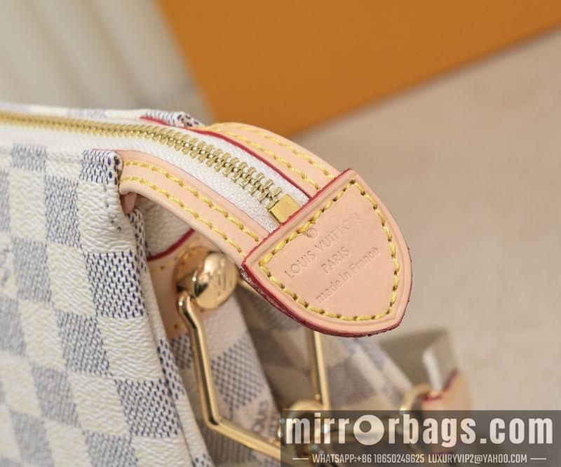 1:1 Louis Vuitton Bags Coussin M57790 26x20x12cm ss