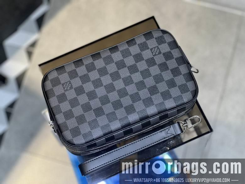 1:1 Louis Vuitton Bags M41664 25X15.5X6.5cm XM