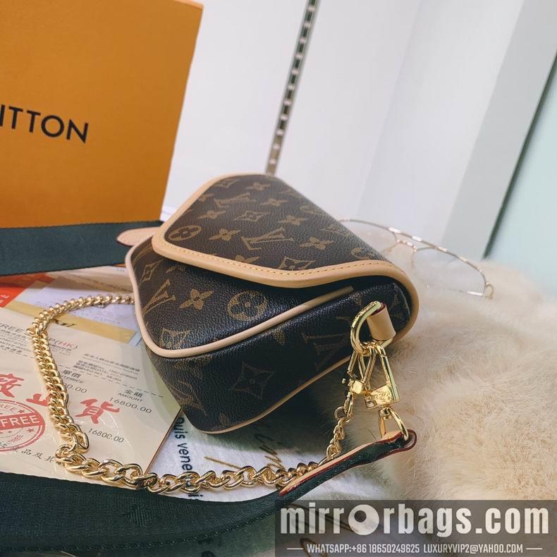 1:1 Louis Vuitton Bags Pochette Metis M56161 19x13x5 cm cs