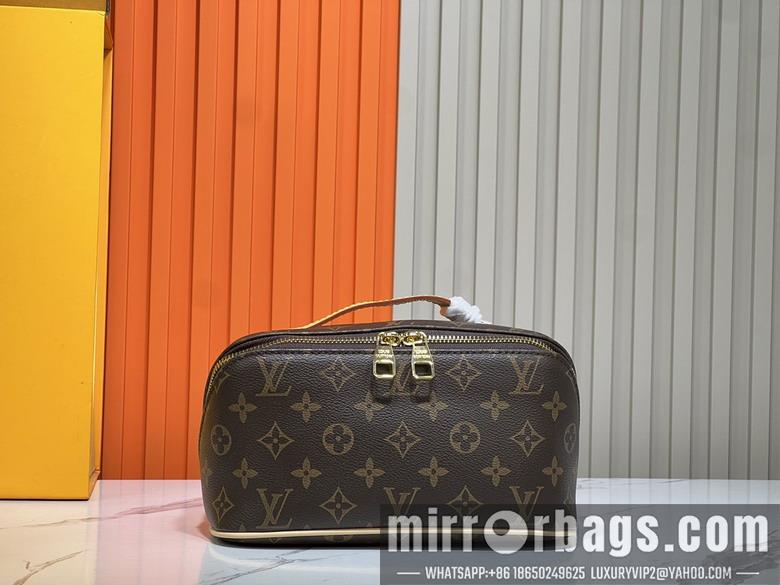 1:1 Louis Vuitton Bags Toiletry M11508 24x13x13cm ss1