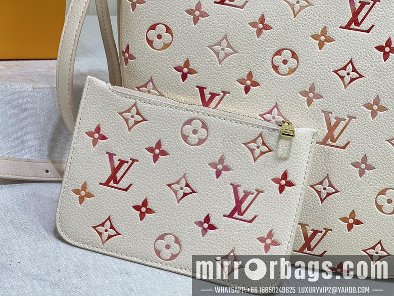 1:1 Louis Vuitton Bags Loop M46311 38x26x10cm ss