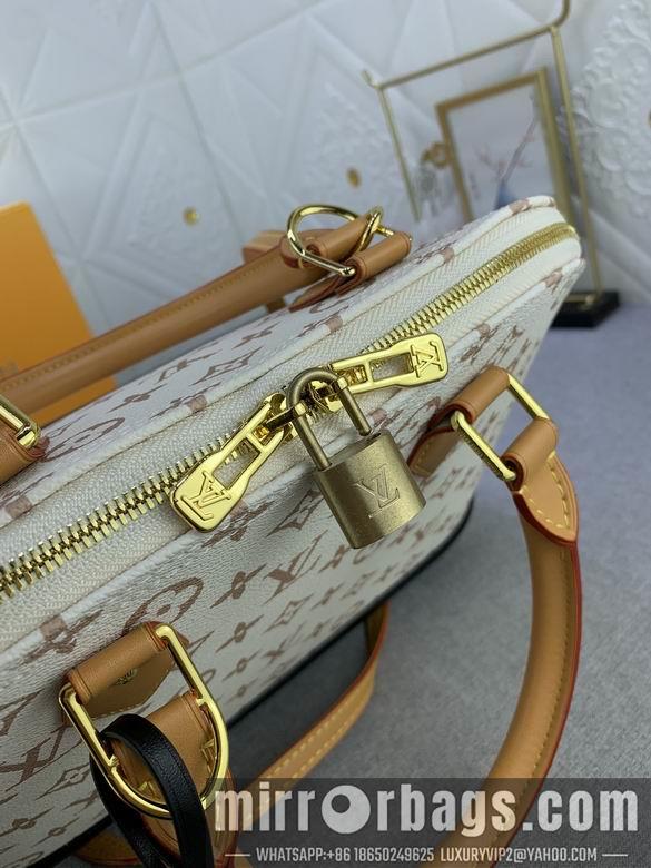 1:1 Louis Vuitton Bags M53151 32X24X16cm YG 2colour