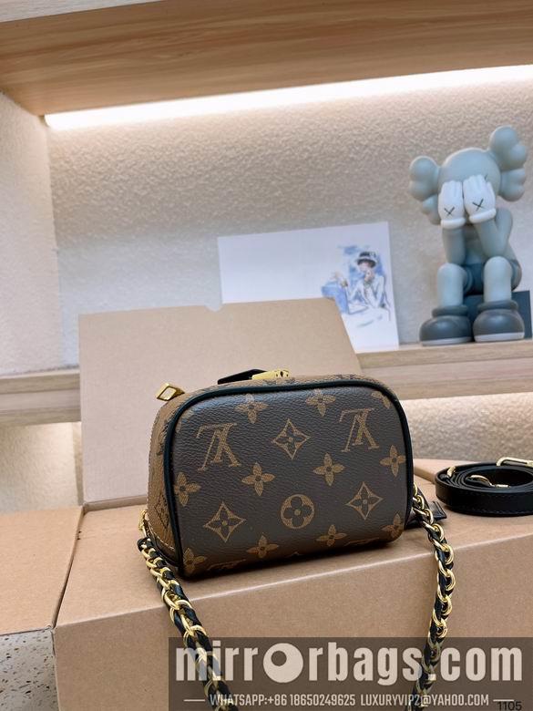 1:1 Louis Vuitton Bags 14X18cm 102503 DN
