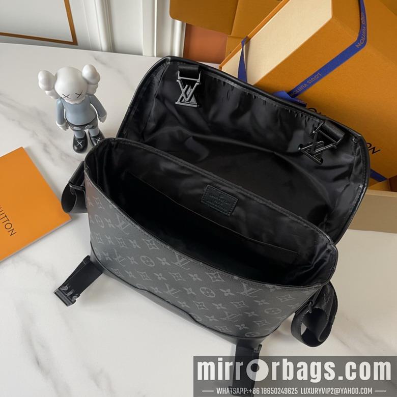 1:1 Louis Vuitton Bags Voyager M12517 33x22.5x11cm ss