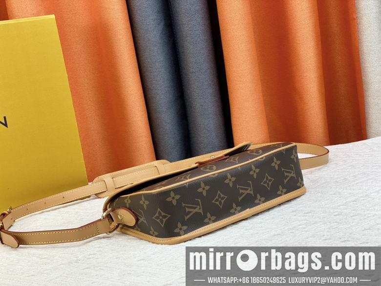 1:1 Louis Vuitton Bags M42248 25X9X15cm XM