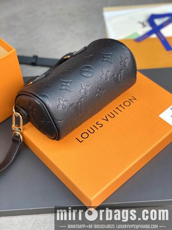 1:1 Louis Vuitton Bags M82450 16X10X7.5cm