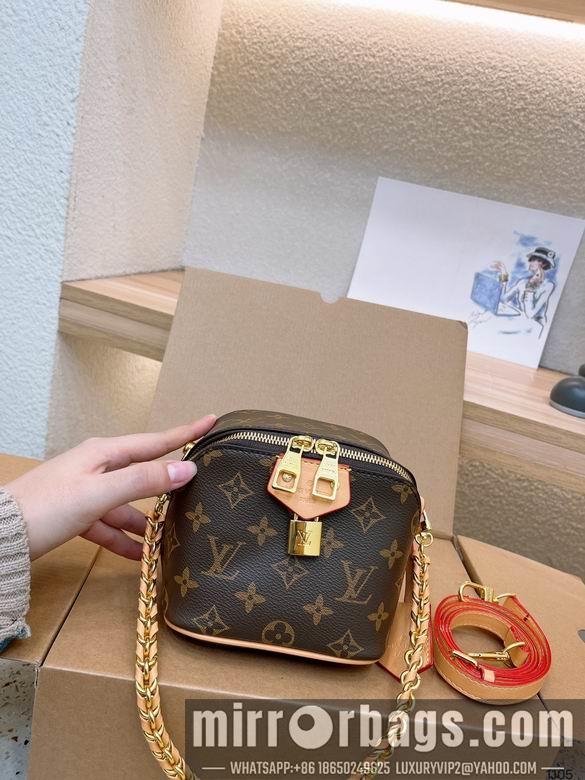 1:1 Louis Vuitton Bags 14X18cm 102503 DN