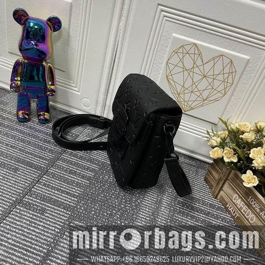 1:1 Louis Vuitton Bags S-LOCK M81522 M81524 12x19x7cm cs