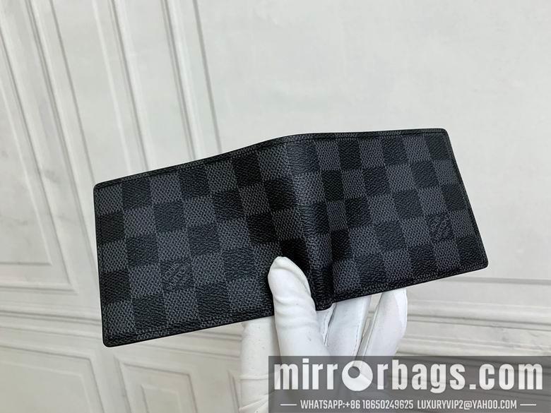 1:1 Louis Vuitton Bags 11X9cm 042221 YG 3