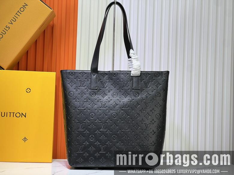 1:1 Louis Vuitton Bags Helmet bag M24777 33x37x13cm ss1