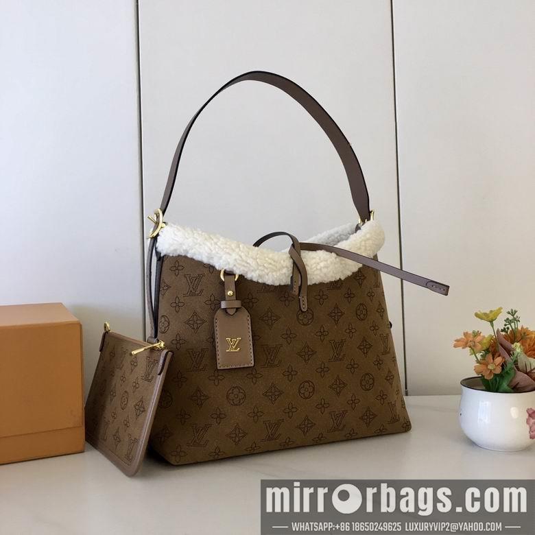 1:1 Louis Vuitton Bags M11843 M46203 29X12X24cm XMY 4colour