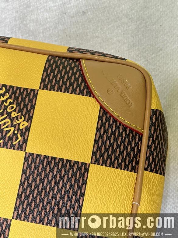 1:1 Louis Vuitton Bags Chess M40562 24x24x8cm ss2
