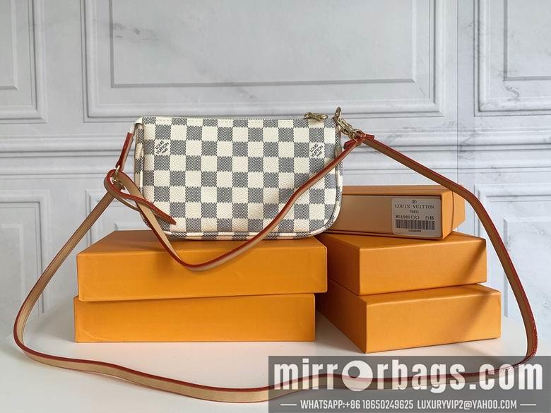1:1 Louis Vuitton Bags M51980 21X13X3cm XMY 3colour