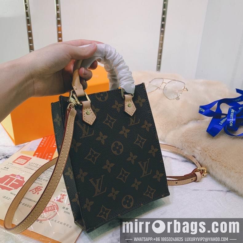 1:1 Louis Vuitton Bags Onthego M69846 17x14x5.5 cm cs
