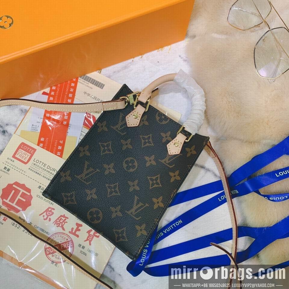 1:1 Louis Vuitton Bags Petit Sac Plat M69846 ss