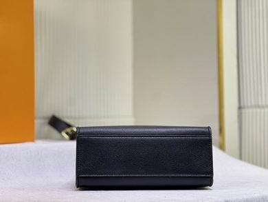 1:1 Louis Vuitton Bags Lock M22311 24.5x19x10.5cm ss