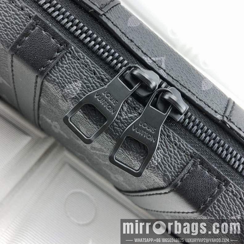 1:1 Louis Vuitton Bags Soft Trunk M45671 22.5X14X5 cm cs