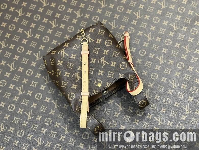 1:1 Louis Vuitton Bags M46816 17X17X17cm XM 2colour