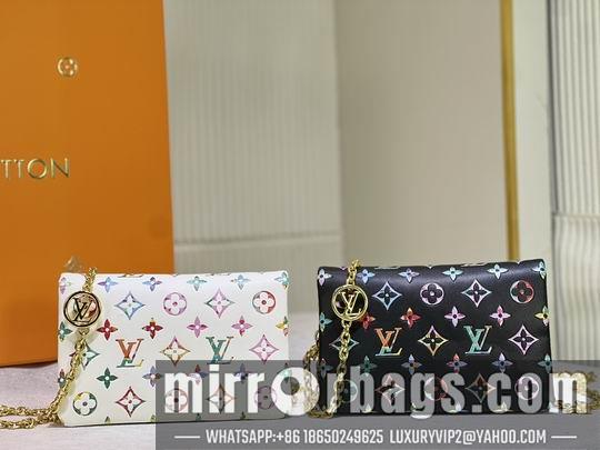 1:1 Louis Vuitton Bags Coussin M81693 M80742 20x14x8cm cs