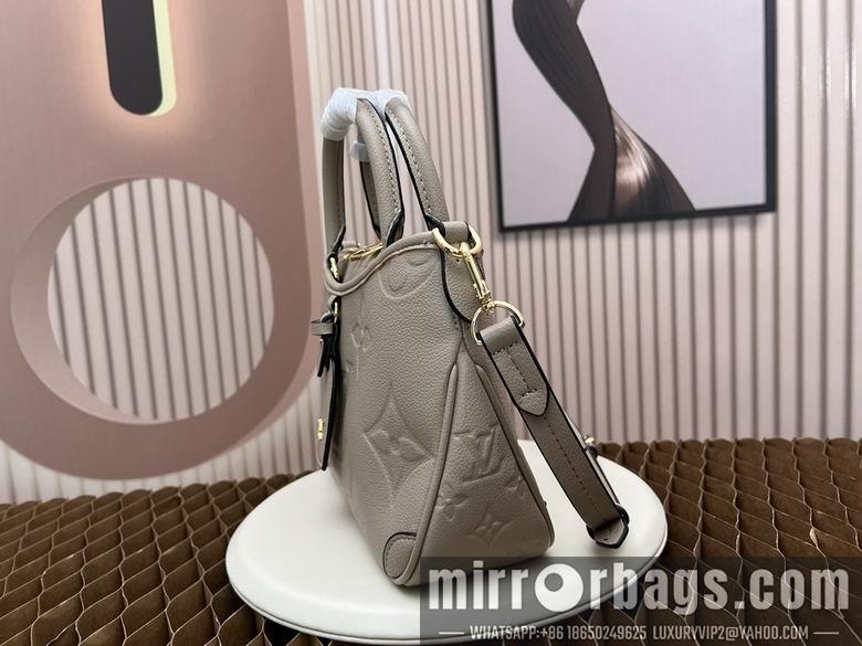 1:1 Louis Vuitton Bags M46485 28X18X8cm YG 3colour