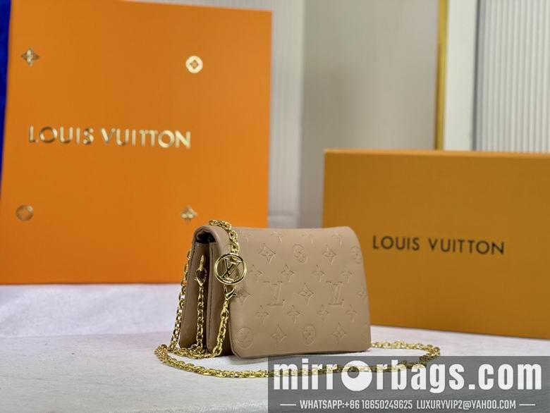 1:1 Louis Vuitton Bags Pochette Coussin M80742 20X14X8 ss