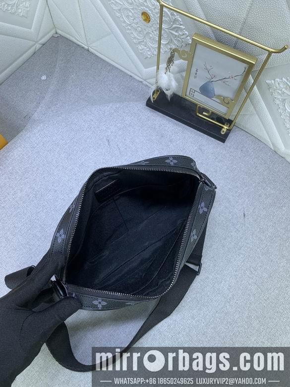 1:1 Louis Vuitton Bags M44165 26X17X5cm
