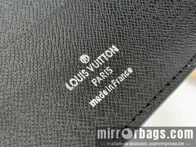 1:1 Louis Vuitton Bags 11X9cm 042221 YG 3