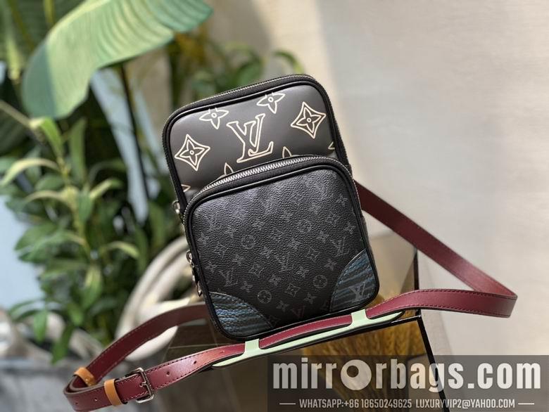 1:1 Louis Vuitton Bags M45439 17X21X6cm