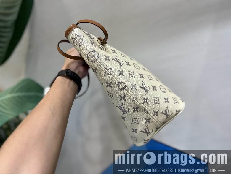 1:1 Louis Vuitton Bags M40995 32X29X17cm XM