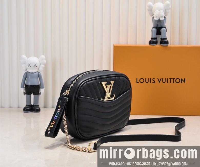 1:1 Louis Vuitton Bags New Wave M53682 21x5.5x14cm ss