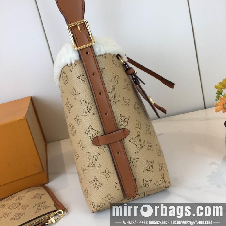 1:1 Louis Vuitton Bags M11843 M46203 29X12X24cm XMY 3colour