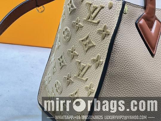 1:1 Louis Vuitton Bags On My Side M53824 30.5x24.5x14cm cs