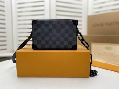 1:1 Louis Vuitton Bags Mini Soft Trunk M44735 18.5X13X8 ww