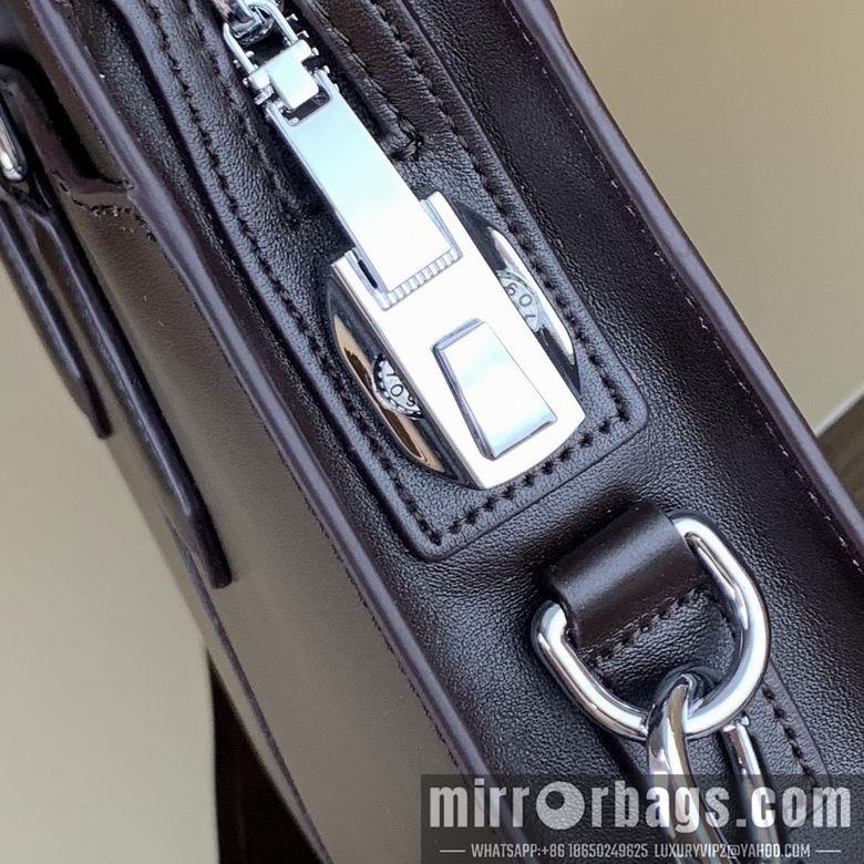 1:1 Louis Vuitton Bags 8399-1 39X29X7cm WP 2colour