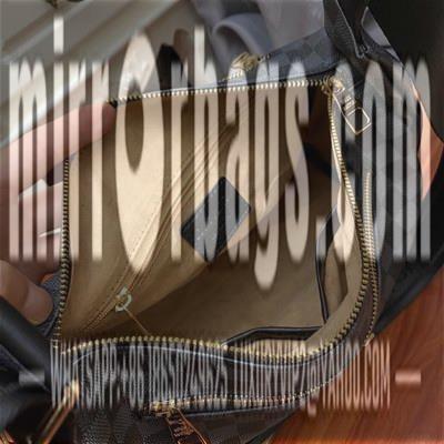 1:1 Louis Vuitton Bags 3170-1 33X18X12cm XM