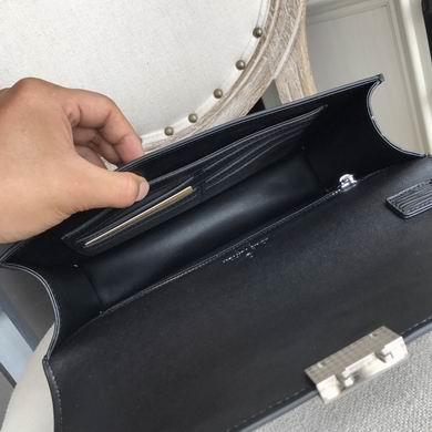 1:1 Louis Vuitton Bags 8238-5L1 27X18X6.5cm XM