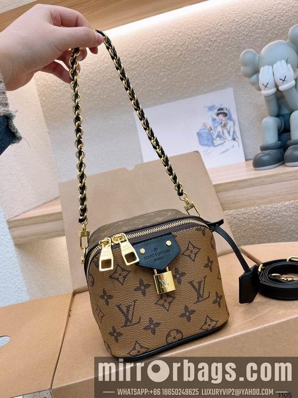 1:1 Louis Vuitton Bags 14X18cm 102503 DN
