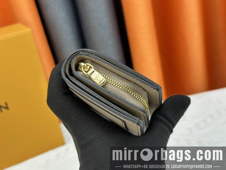 1:1 Louis Vuitton Bags M80152 12X9X3.5cm XM 7